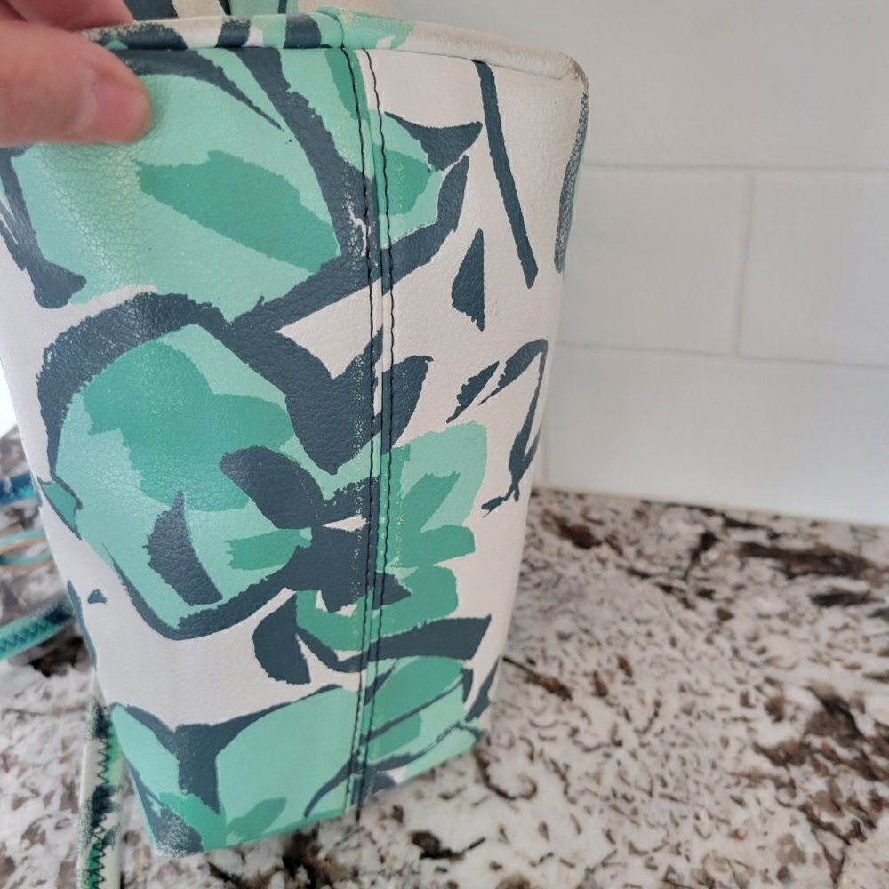 ‎Emma Fox  Crossbody - Picture 6 of 15